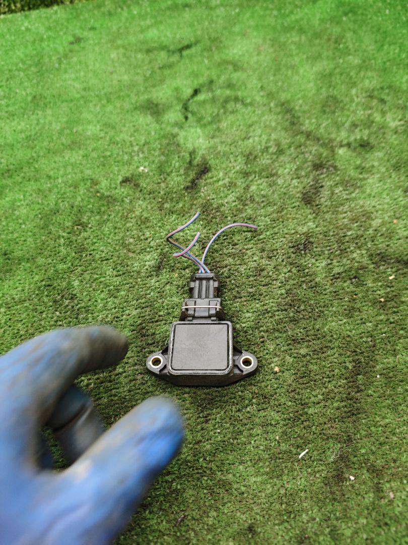 датчик положения дроссельной заслонки Opel Sintra 1 поколение 1997, 2.2 л., бензин, МКПП, минивэн - фото №1