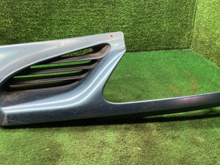 решетка радиатора Renault Megane 1 поколение 1999, 1.6 л., бензин, МКПП, хетчбэк 5 дв.