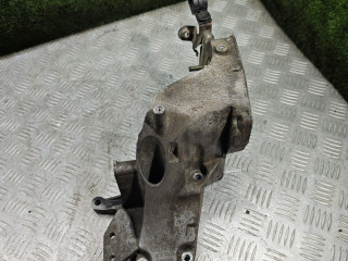 кронштейн двигателя Fiat Marea 1 поколение 2000, 1.9 л., JTD, дизель, МКПП, универсал, 46767681