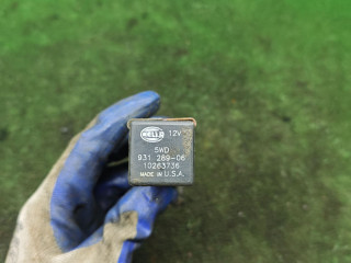 реле (прочие) Opel Sintra 1 поколение 1998, 2.2 л., Y 22 DTH, дизель, МКПП, минивэн, 93128906, 10263736