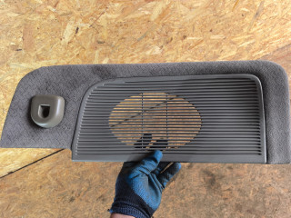 сетка на динамик двери задней правой Chrysler Voyager 4 поколение 2002, 2.4 л., бензин, МКПП, минивэн