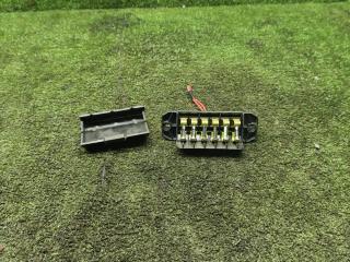 блок предохранителей Lada 2121 Niva 1 поколение [рестайлинг] 2005, 1.7 л., бензин, МКПП, внедорожник 3 дв.