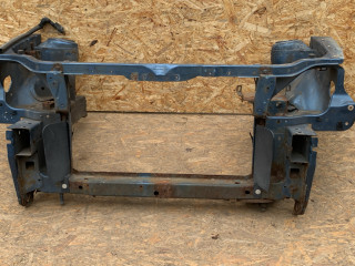 передняя панель крепления облицовки (телевизор) Kia Rio 1 поколение 2001, 1.3 л., бензин, МКПП, универсал