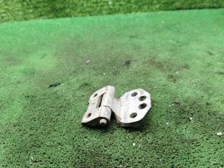 петля двери Mercedes-Benz E-Класс W124 [рестайлинг] 1993, 3.0 л., дизель, МКПП, седан