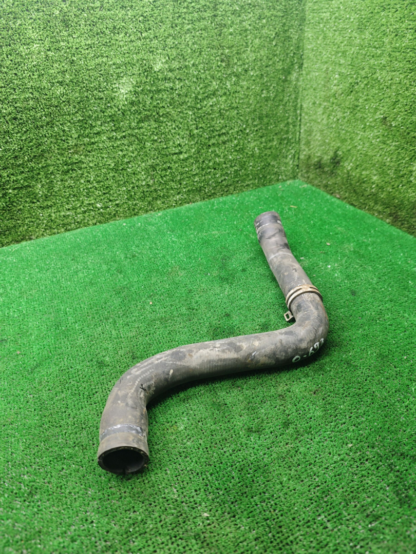 патрубок радиатора Ford C-Max 1 поколение 2006, 2.0 л., бензин, МКПП, минивэн - фото №1