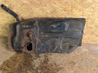 бак топливный Toyota Picnic 1 поколение XM10 2001, 2.2 л., 3C-TE, дизель, МКПП, минивэн