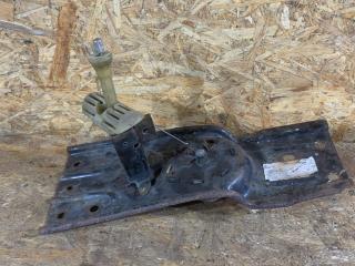 крепление запаски Chrysler Voyager 3 поколение 2000, 2.5 л., дизель, МКПП, минивэн