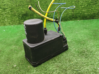 компрессор центрального замка Mercedes-Benz C-Класс W202/S202 [рестайлинг] 1997, 1.8 л., бензин, МКПП, седан, 2028001648, 0132006349