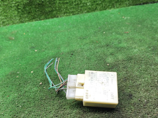 реле (прочие) Mazda 626 GE [рестайлинг] 1997, 1.8 л., бензин, МКПП, хетчбэк 5 дв., 3211167320