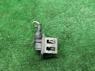 блок управления вентилятором (реле) Renault Scenic 1 поколение 1999, 1.9 л., дизель, МКПП, минивэн