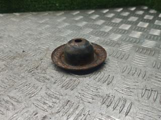 опора амортизатора верхняя (чашка) Volkswagen Jetta 2 поколение [рестайлинг] 1991, 1.8 л., бензин, МКПП, седан