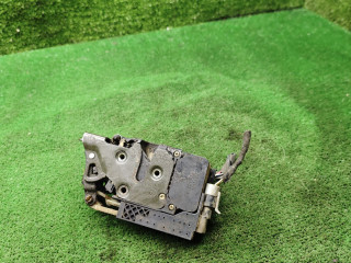 замок двери передней правой Chery Tiggo (T11) 1 поколение 2007, 1.8 л., бензин, МКПП, внедорожник 5 дв.