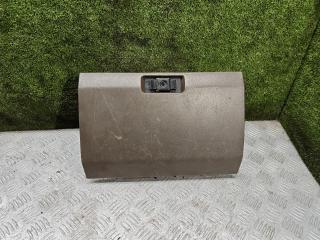 бардачок Mitsubishi Pajero 2 поколение 1996, 3.0 л., бензин, АКПП, внедорожник 5 дв.