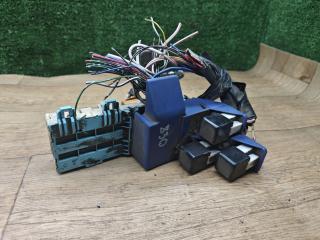 блок предохранителей Toyota Carina E 1 поколение T190 1998, 2.0 л., 2C-TE, дизель, МКПП, универсал