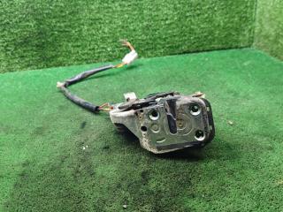 замок двери задней правой Mazda 626 GF 1998, 2.0 л., бензин, МКПП, хетчбэк 5 дв.