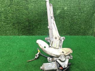 стеклоподъемник электрический задний левый Toyota Picnic 1 поколение XM10 2000, 2.2 л., дизель, МКПП, минивэн