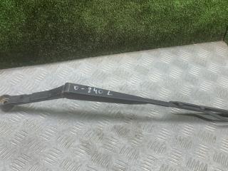 щеткодержатель (поводок стеклоочистителя, дворник) Kia Carnival 1 поколение [рестайлинг] 2005, 2.9 л., CRDi, дизель, МКПП, минивэн