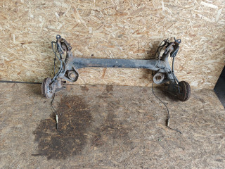 балка подвески задняя Fiat Punto 2 поколение 2000, 1.2 л., бензин, МКПП, хетчбэк 5 дв.