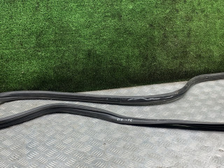 уплотнитель двери Renault Logan 1 поколение 2008, 1.6 л., бензин, МКПП, универсал