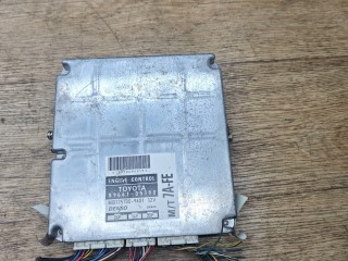 блок управления двигателем Toyota Avensis 1 поколение (T220) 1999, 1.6 л., 4A-FE, бензин, МКПП, седан, передний привод, 8966105390