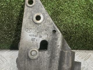 кронштейн (крепление) Chrysler Voyager 3 поколение 1997, 2.4 л., бензин, МКПП, минивэн