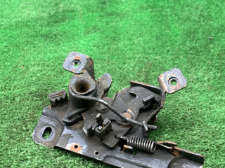 замок капота Skoda Fabia 1 поколение [рестайлинг] 2007, 1.2 л., бензин, МКПП, седан, 6Y0823509