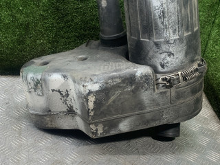 корпус воздушного фильтра Mercedes-Benz T1 207-210D W601 1990, 2.3 л., дизель, МКПП, микроавтобус