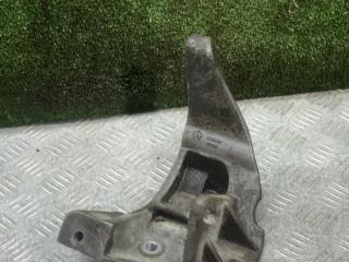 кронштейн (крепление) Chrysler Voyager 3 поколение 1997, 2.4 л., бензин, МКПП, минивэн