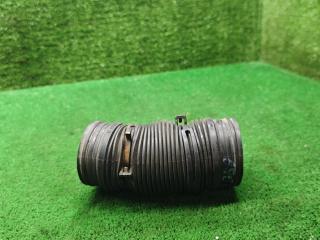 патрубок воздушного фильтра Skoda Felicia 1 поколение [рестайлинг] 1998, 1.3 л., бензин, МКПП, хетчбэк 5 дв., 6U0129627C