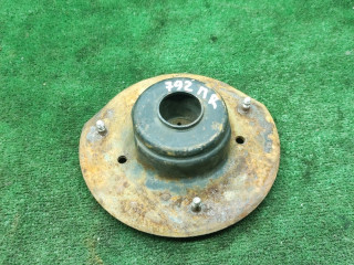 опора амортизатора верхняя (чашка) Chrysler Voyager 4 поколение 2002, 2.4 л., бензин, МКПП, минивэн