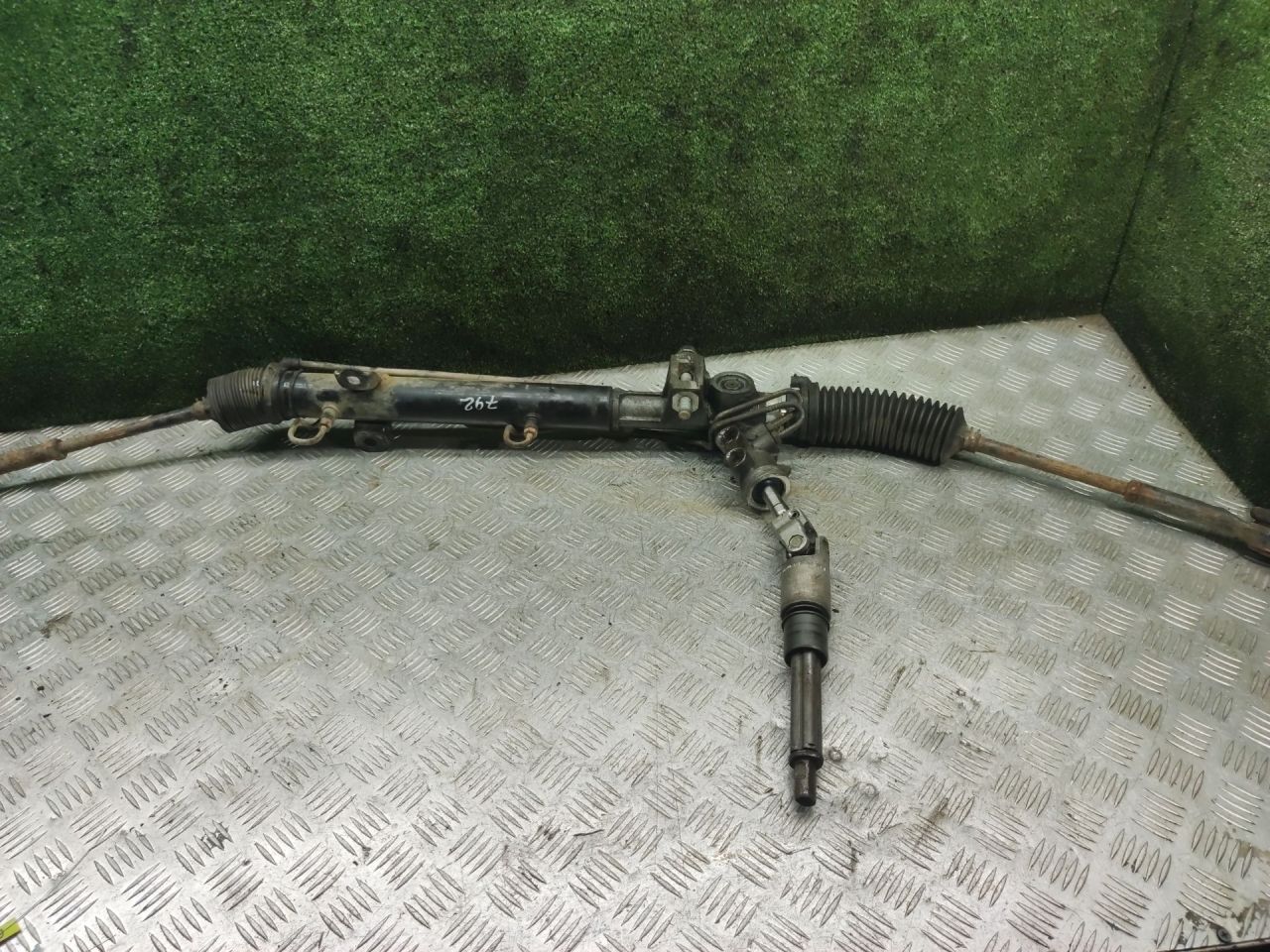 рулевая рейка Chrysler Voyager 4 поколение 2002, 2.4 л., бензин, МКПП, минивэн - фото №1