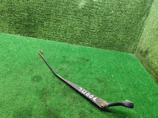 щеткодержатель (поводок стеклоочистителя, дворник) Fiat Palio 1 поколение 2000, 1.2 л., бензин, МКПП, универсал