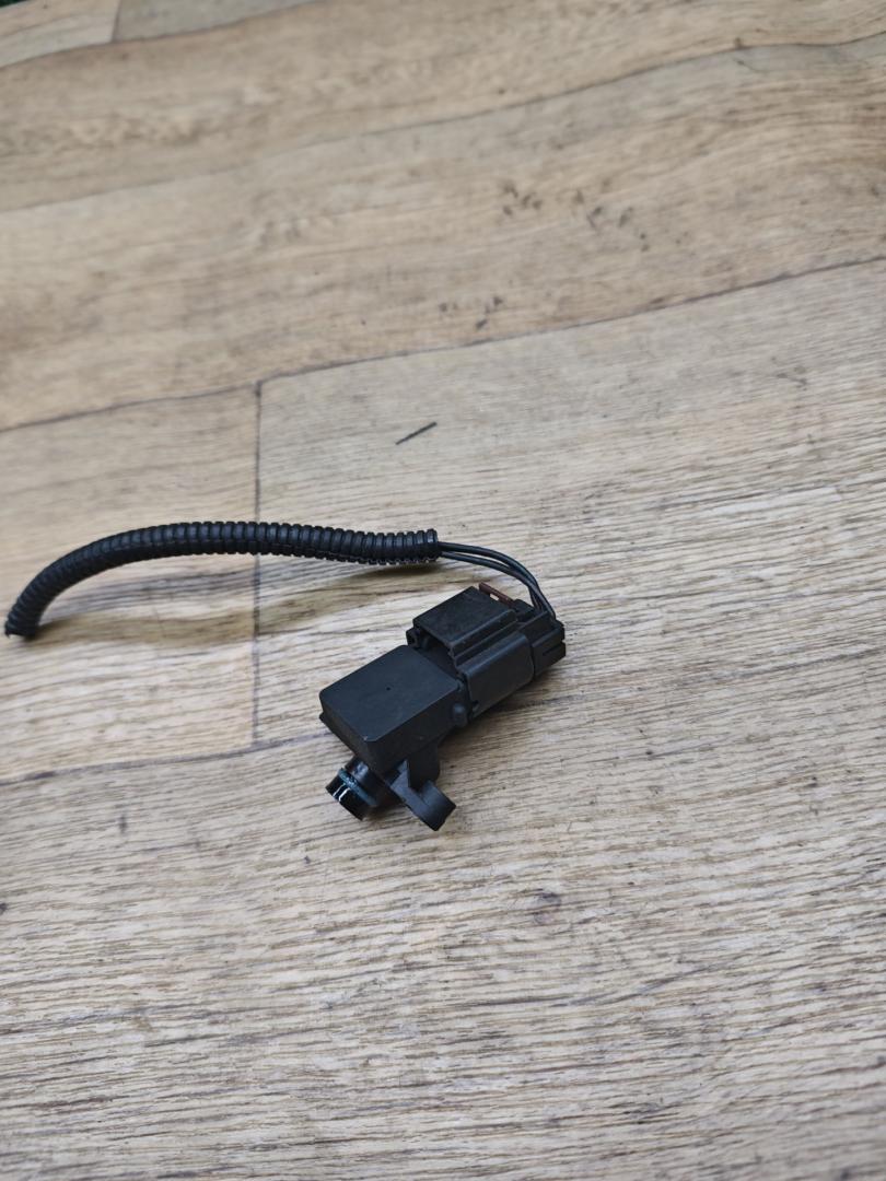 датчик абсолютного давления Dodge Caravan 4 поколение 2002, 2.4 л., бензин, АКПП, минивэн - фото №1