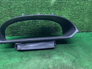 рамка панели приборов Renault Laguna 2 поколение 2002, 1.9 л., DCi, дизель, 6МКПП, хетчбэк 5 дв.