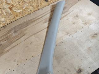 обшивка стойки Renault Duster 1 поколение [рестайлинг] 2017, 2.0 л., бензин, МКПП, внедорожник 5 дв., полный привод, 8200732333RH