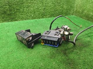 блок предохранителей Opel Vectra B 1997, 1.6 л., X 16 XEL, бензин, МКПП, седан