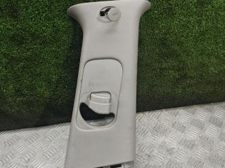 обшивка стойки центральной правой Kia Sportage 3 поколение 2011, 2.0 л., бензин, АКПП, внедорожник 5 дв., полный привод