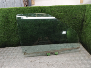 стекло двери передней правой Nissan Serena С23 [рестайлинг] 1995, 2.3 л., дизель, МКПП, минивэн