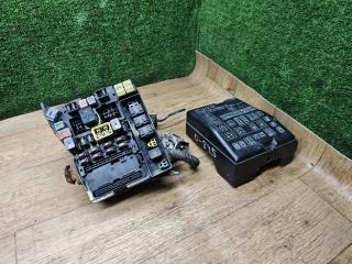 блок предохранителей Mitsubishi Space Wagon 3 поколение (Typ N50) 2000, 2.4 л., бензин, МКПП, минивэн