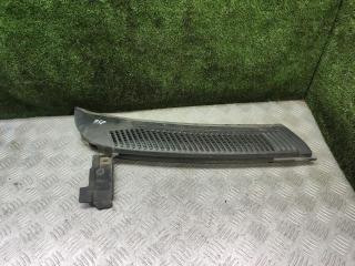 дождевик Renault Megane 1 поколение 1997, 1.6 л., бензин, МКПП, хетчбэк 5 дв.