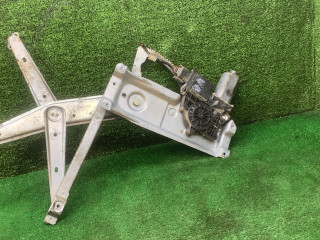 стеклоподъемник электрический передний правый Opel Vectra B 1999, 1.6 л., X 16 XEL, бензин, МКПП, хетчбэк 5 дв.