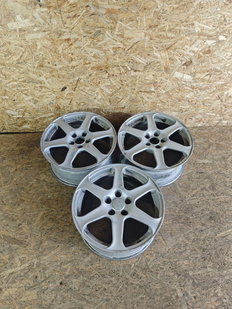 диск литой Ford Mondeo 3 поколение 2002, 2.0 л., дизель, АКПП, хетчбэк 5 дв. - фото №1