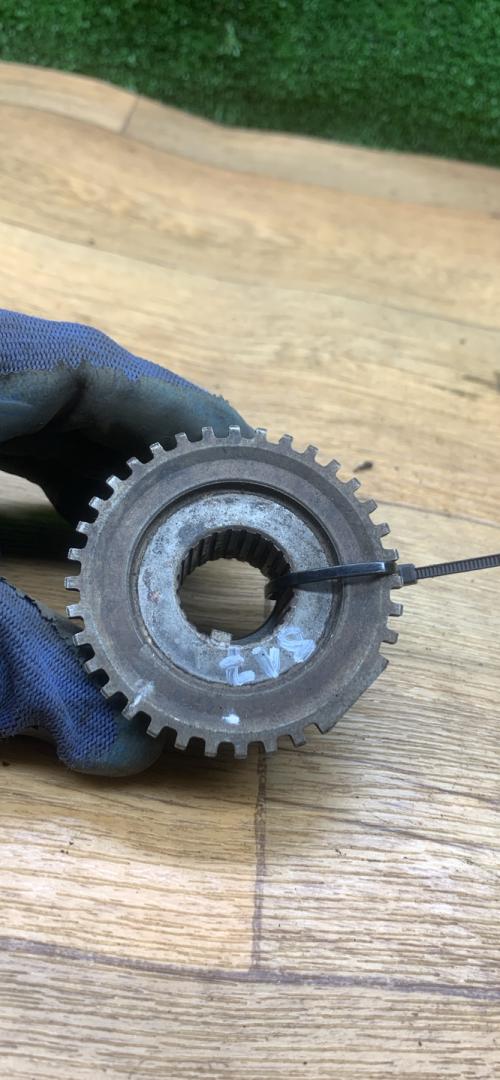 шестерня (звездочка) коленвала Honda Accord 6 поколение 1999, 1.6 л., бензин, МКПП, хетчбэк 5 дв. - фото №1