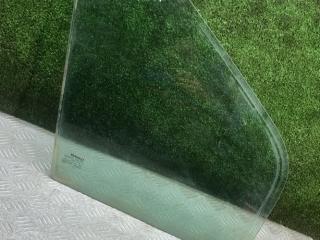 стекло двери передней правой Renault Scenic 1 поколение 1999, 1.9 л., дизель, МКПП, минивэн