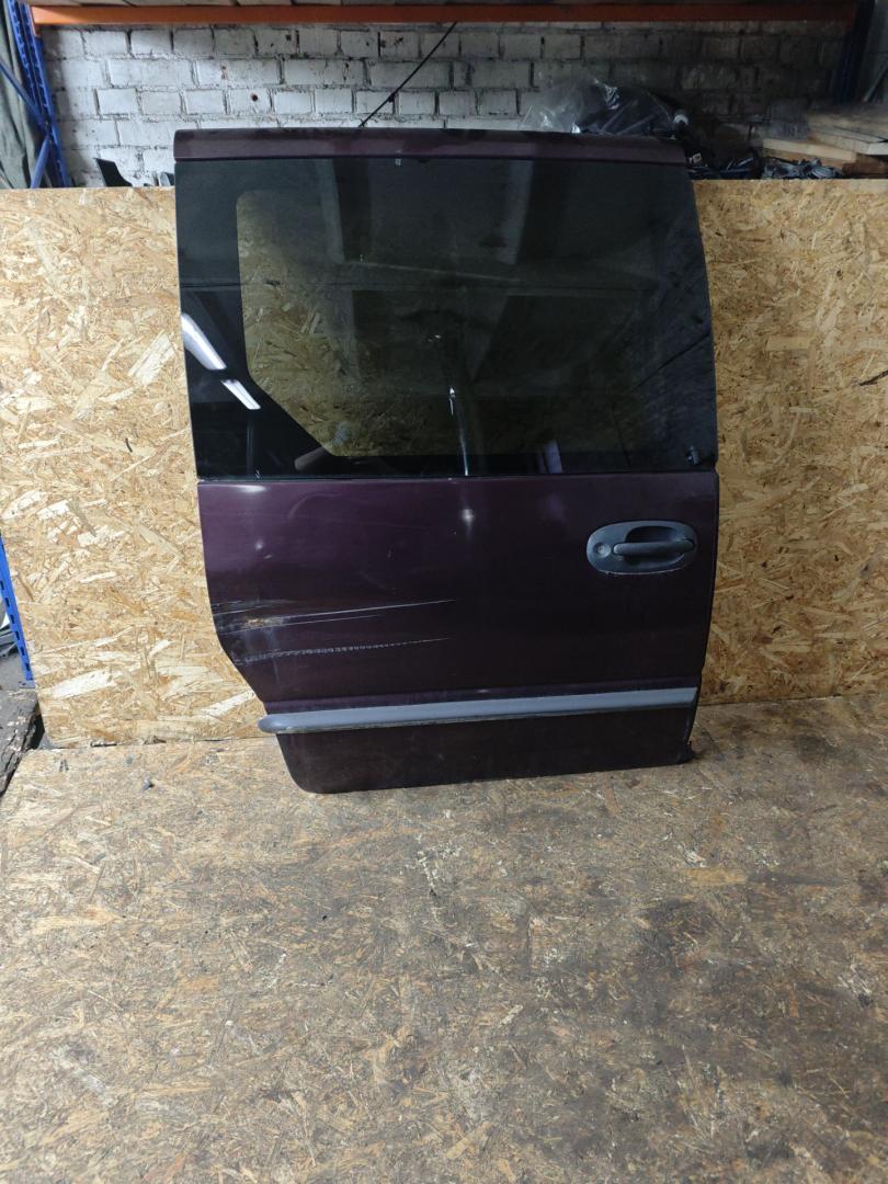 дверь сдвижная Dodge Caravan 3 поколение 1999, 2.4 л., бензин, АКПП, минивэн - фото №1