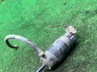 насос (моторчик) омывателя стекла BMW 5 серия E34 1993, 2.5 л., дизель, МКПП, седан, 2244915