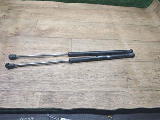 амортизатор крышки багажника (3-5 двери) Opel Corsa A (1982 - 1993)