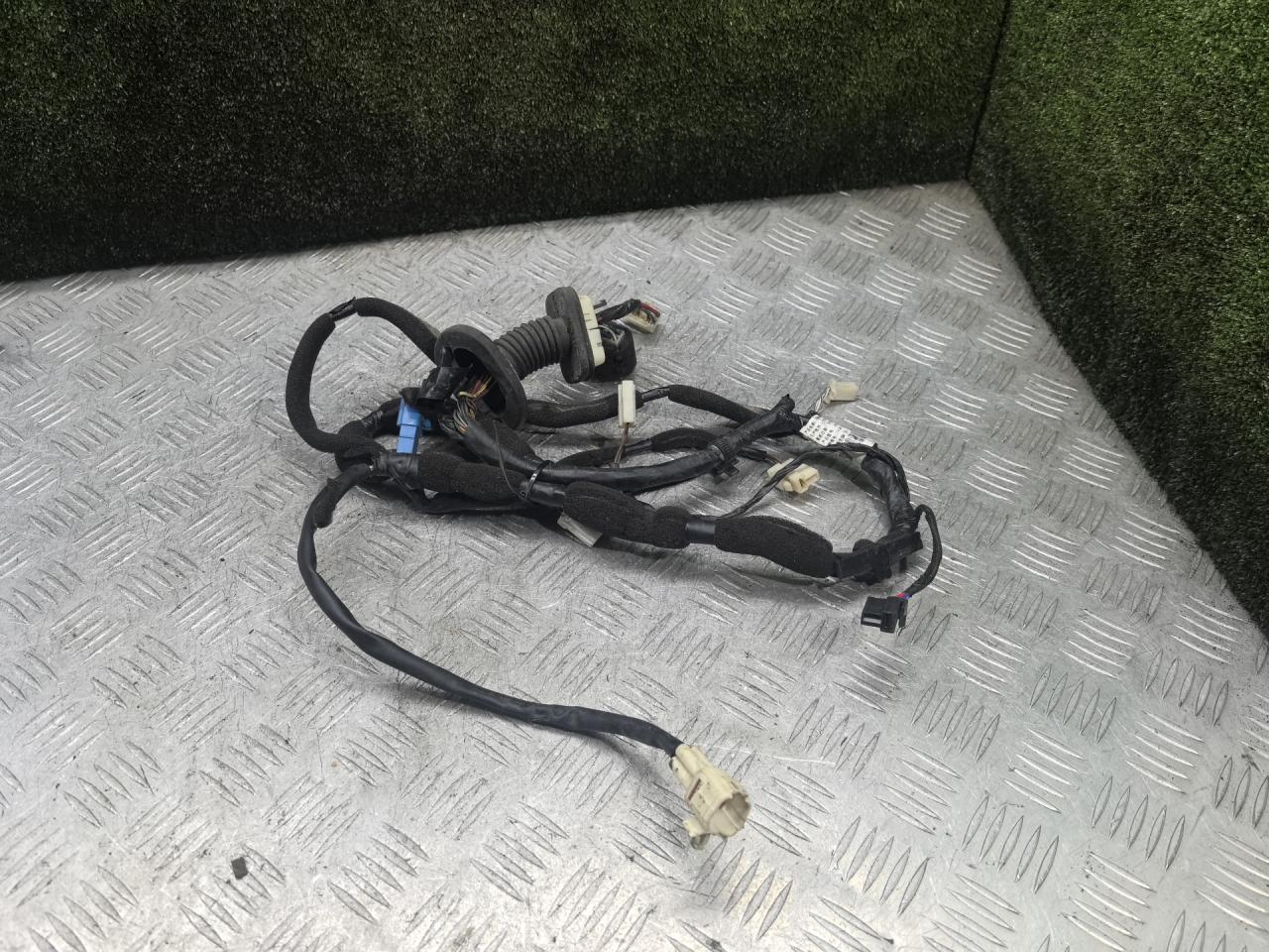 проводка Great Wall Hover 1 поколение 2008, 2.4 л., бензин, МКПП, внедорожник 5 дв. - фото №1