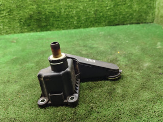 фланец (тройник) системы охлаждения Volkswagen Passat B4 1995, 2.0 л., бензин, АКПП, седан