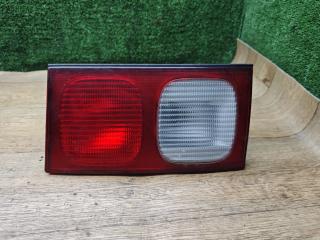 фонарь крышки багажника правый Toyota Picnic 1 поколение XM10 2000, 2.0 л., бензин, МКПП, минивэн